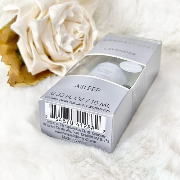 New w/tag AROMASCAPE 100% ESSENTIAL OIL LAVENDER ASLEEP Supports peaceful sleep - Picture 3 of 4